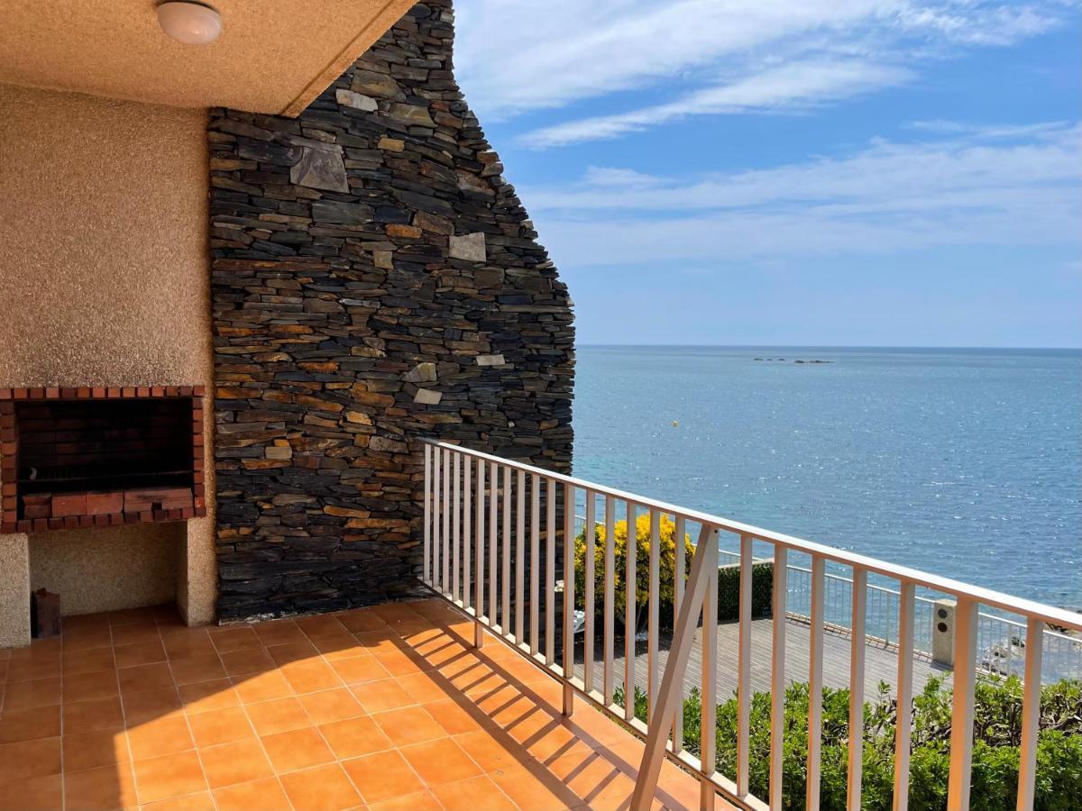 Luminoso Apartamento Frente Al Mar Con Piscina Roses Esterno foto