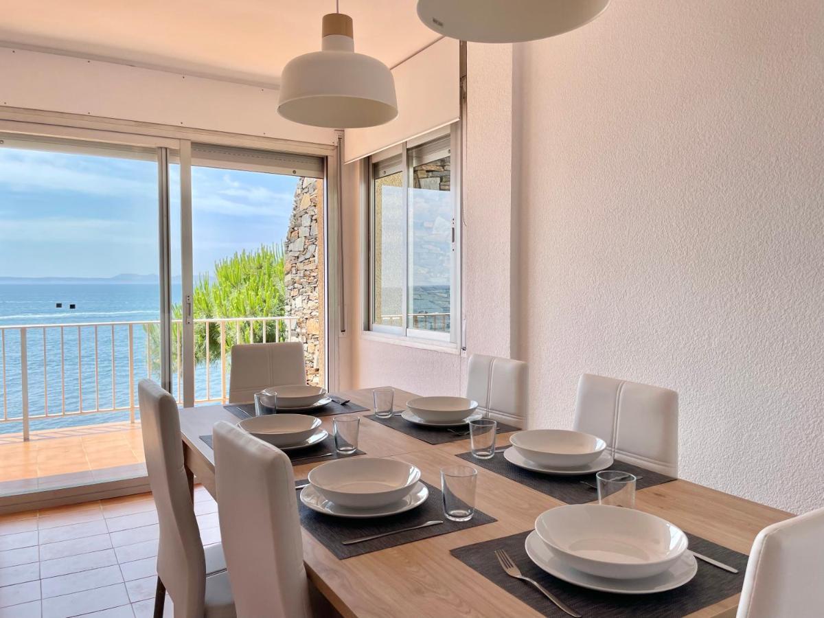 Luminoso Apartamento Frente Al Mar Con Piscina Roses Esterno foto